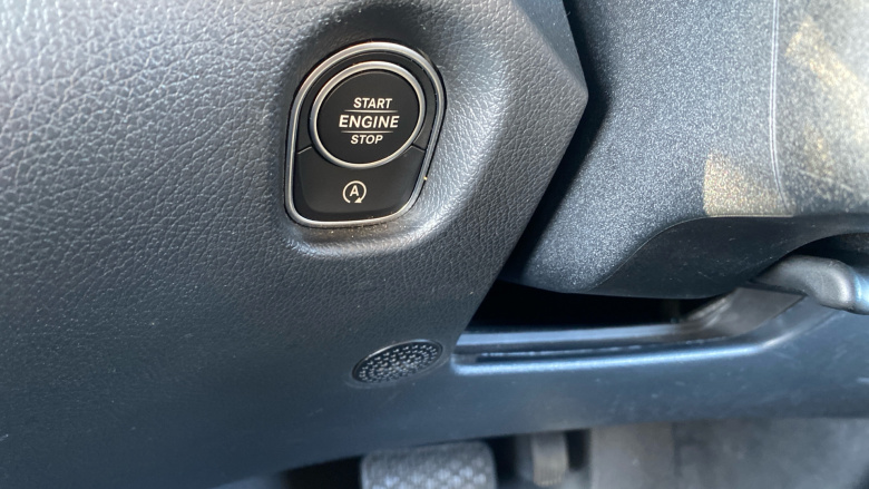 Mercedes-Benz Vito L3 Diesel Rwd 119CDI Select Crew Van 9G-Tronic